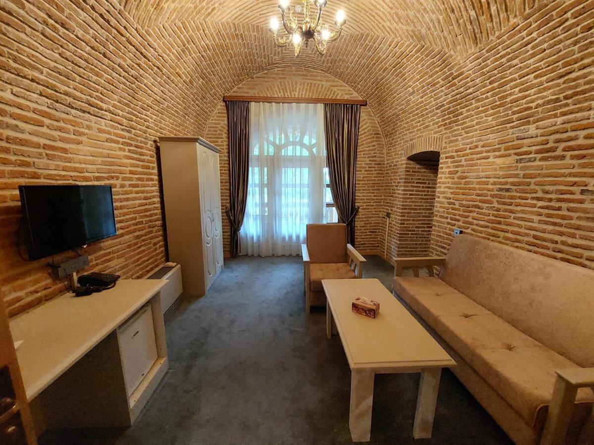 Karvansaray Sah Abbas Hotel Ganja Exterior foto